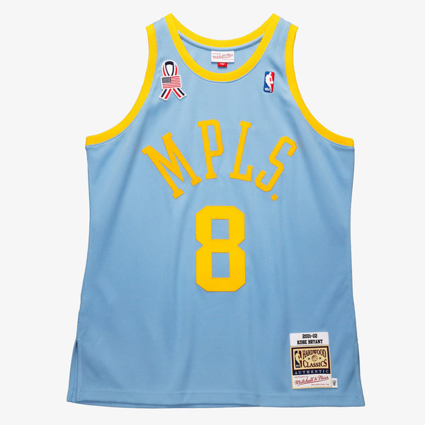 Mitchell & Ness Kobe Bryant Powder Blue Los Angeles Lakers 2001/02 Hardwood Classics Authentic Player Jersey